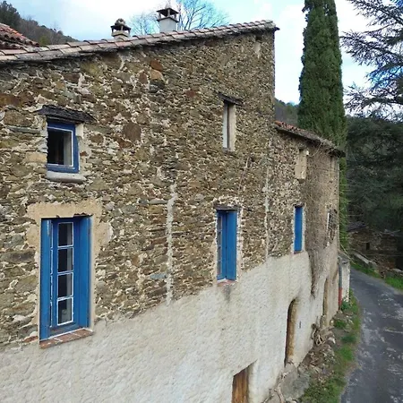 Mas D'aval Bed & Breakfast