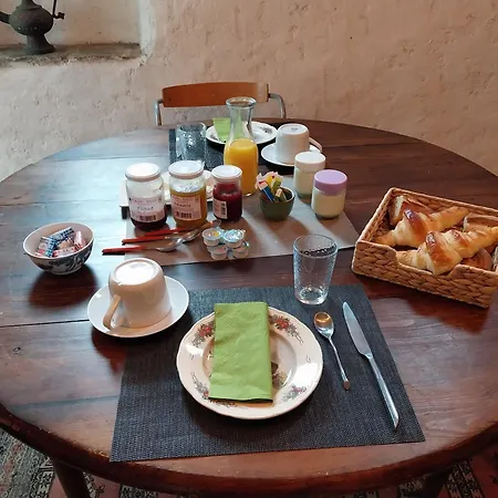 Mas D'aval Alojamento de Acomodação e Pequeno-almoço Le Vigan (Gard)